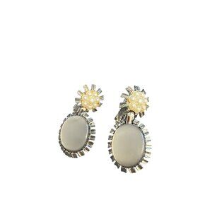 Vintage Emmons Clip On Earrings Silver Tone Faux Pearls Gray Lucite 1.5" Estate
